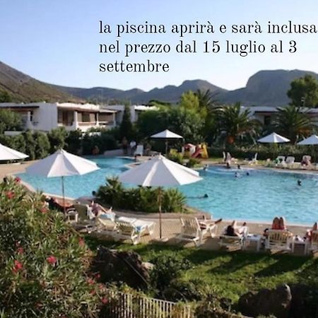 Menichetta 4 Posti Bilo Con Piscina Gratuita Dall' 11 Luglio Al 31 Agosto Vulcano  Luaran gambar